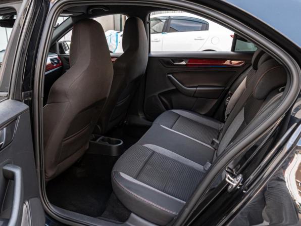 Volkswagen Polo VI с пробегом 2021 года, цена 1 588 000 рублей, 120791 км, лифтбек, Автокод Объявления