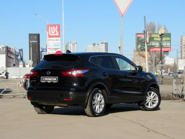 Nissan Qashqai II с пробегом 2018 года, цена 1 790 000 рублей, 72975 км, внедорожник, Автокод Объявления
