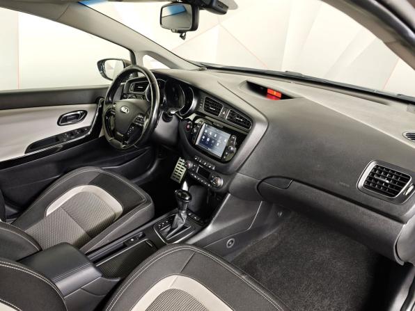 Kia Ceed II с пробегом 2015 года, цена 1 219 000 рублей, 150857 км, универсал, Автокод Объявления