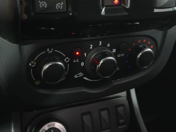 Renault Duster I Рестайлинг с пробегом 2017 года, цена 1 173 000 рублей, 160440 км, внедорожник, Автокод Объявления