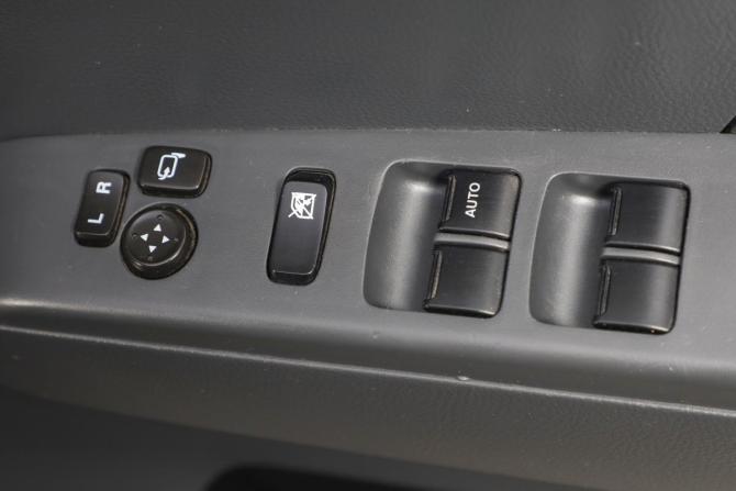 Nissan Moco III с пробегом 2014 года, цена 639 000 рублей, 162500 км, хэтчбек, Автокод Объявления