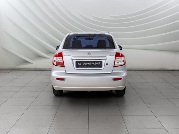 Suzuki SX4 I (Classic) Рестайлинг с пробегом 2010 года, цена 778 000 рублей, 215669 км, седан, Автокод Объявления