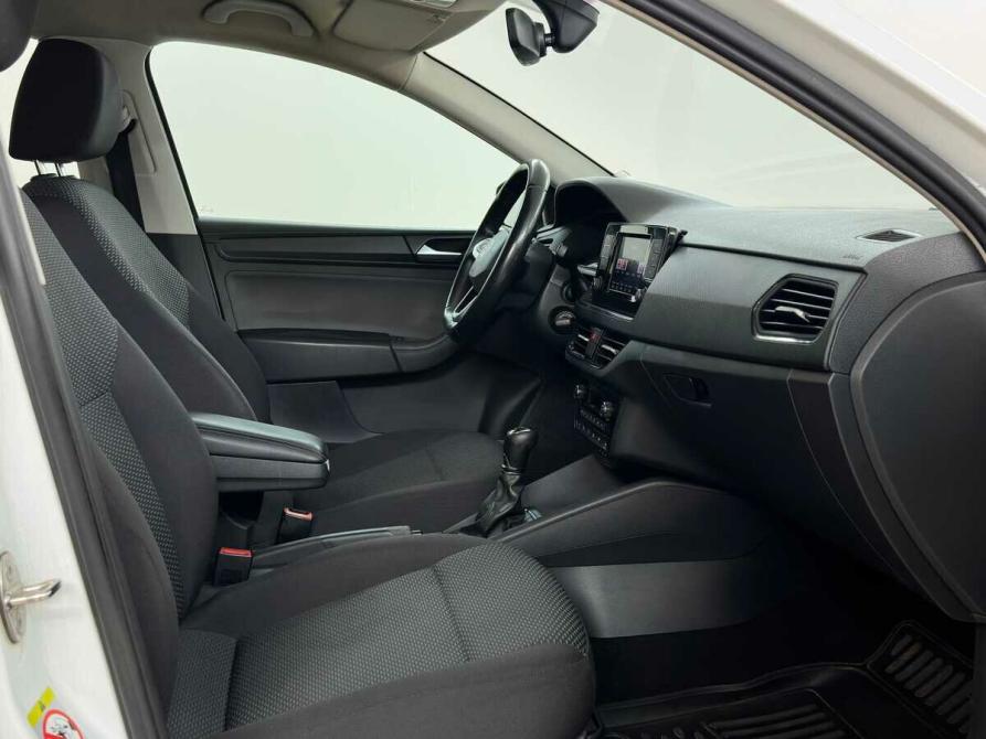 Volkswagen Polo VI Москва  - изображение 11