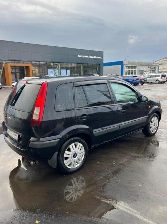 Ford Fusion I Рестайлинг с пробегом 2008 года, цена 200 000 рублей, 313000 км, хэтчбек, Автокод Объявления
