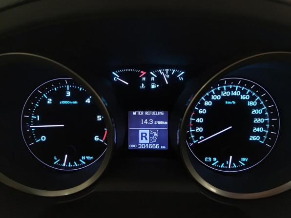 Toyota Land Cruiser 200 Series с пробегом 2011 года, цена 2 577 000 рублей, 304665 км, внедорожник, Автокод Объявления