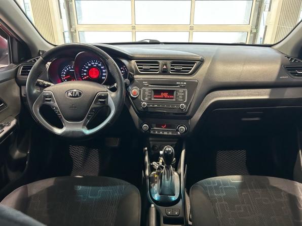 Kia Rio III Рестайлинг с пробегом 2016 года, цена 1 250 000 рублей, 130000 км, седан, Автокод Объявления