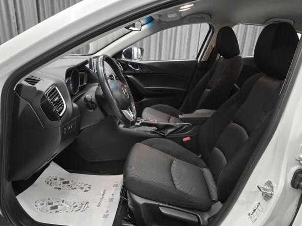 Mazda 3 III (BM) с пробегом 2014 года, цена 1 299 000 рублей, 120000 км, седан, Автокод Объявления