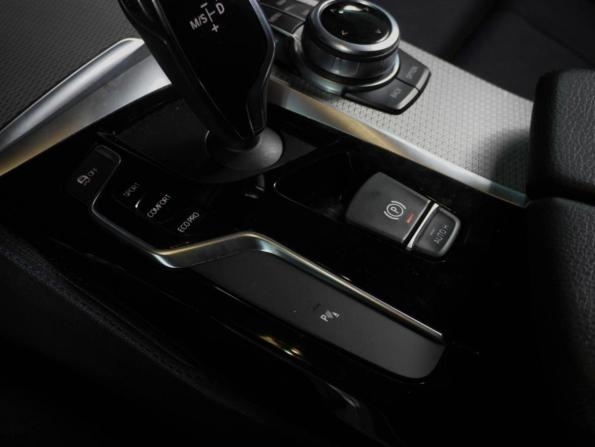 BMW 5 серии VII (G30/G31/G38) с пробегом 2018 года, цена 3 489 000 рублей, 135508 км, седан, Автокод Объявления