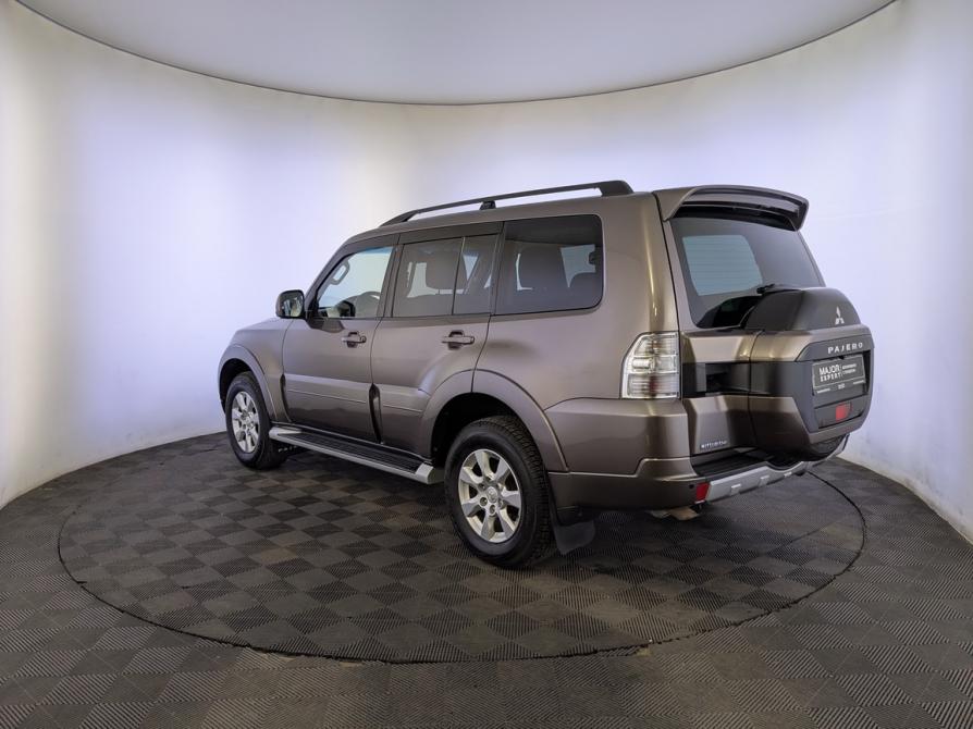 Mitsubishi Pajero IV Рестайлинг 2 Москва  - изображение 11