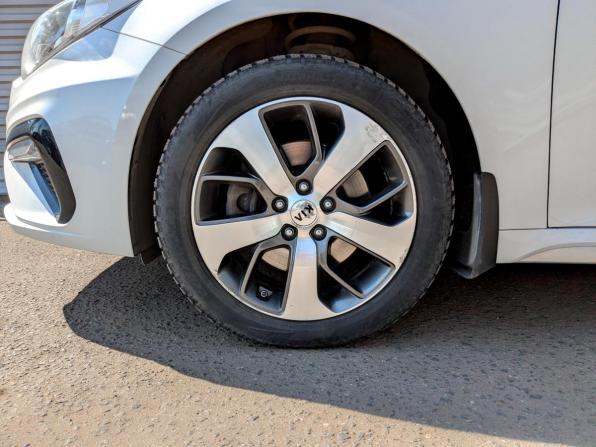 Kia Optima IV Рестайлинг с пробегом 2020 года, цена 2 060 000 рублей, 133084 км, седан, Автокод Объявления