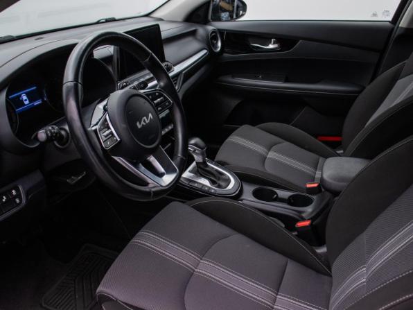 Kia Cerato IV Рестайлинг с пробегом 2022 года, цена 2 098 000 рублей, 108500 км, седан, Автокод Объявления