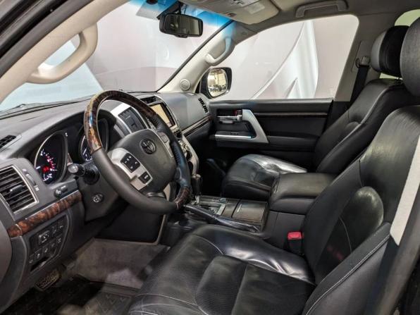 Toyota Land Cruiser 200 Series Рестайлинг 1 с пробегом 2012 года, цена 2 995 000 рублей, 220186 км, внедорожник, Автокод Объявления