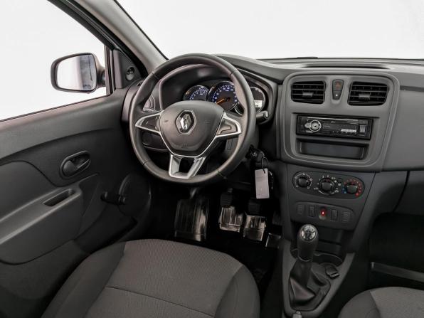 Renault Logan II Рестайлинг с пробегом 2021 года, цена 1 075 000 рублей, 38137 км, седан, Автокод Объявления