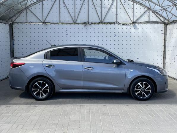 Kia Rio IV с пробегом 2017 года, цена 950 000 рублей, 221559 км, седан, Автокод Объявления