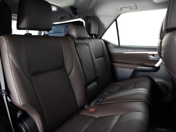 Toyota Fortuner II с пробегом 2019 года, цена 2 849 000 рублей, 191988 км, внедорожник, Автокод Объявления