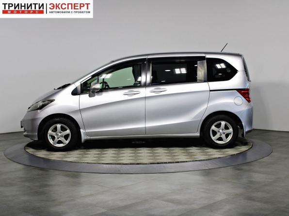 Honda Freed I с пробегом 2009 года, цена 987 000 рублей, 175531 км, компактвэн, Автокод Объявления