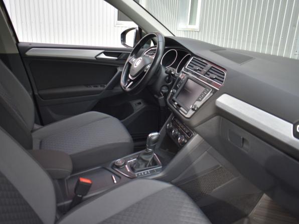 Volkswagen Tiguan II с пробегом 2017 года, цена 2 299 000 рублей, 163680 км, внедорожник, Автокод Объявления