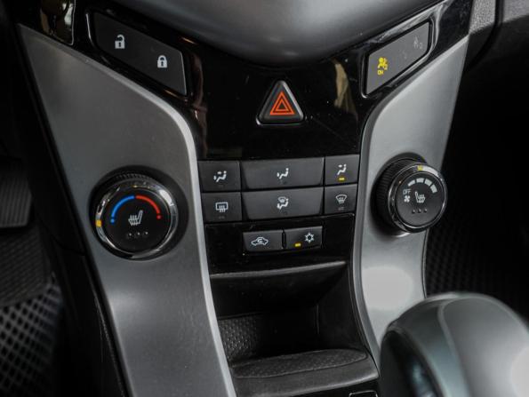 Chevrolet Cruze I с пробегом 2011 года, цена 869 000 рублей, 138246 км, седан, Автокод Объявления