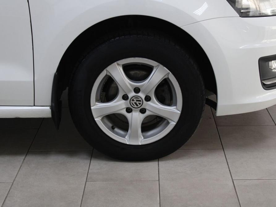 Volkswagen Polo V Рестайлинг Старый Оскол  - изображение 7