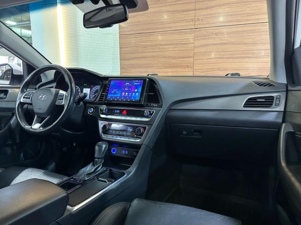 Hyundai Sonata VII (LF) Рестайлинг с пробегом 2019 года, цена 1 849 900 рублей, 102380 км, седан, Автокод Объявления
