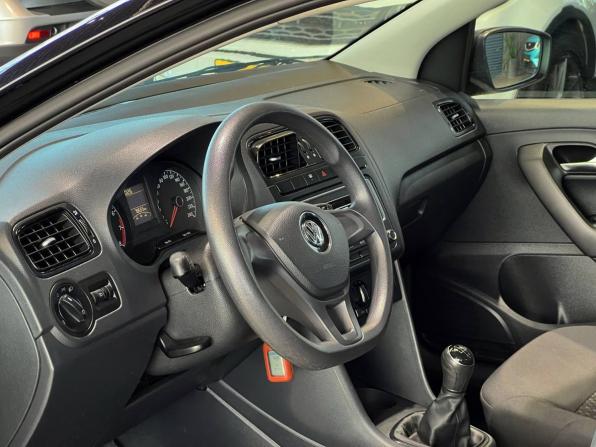 Volkswagen Polo V Рестайлинг с пробегом 2016 года, цена 1 200 000 рублей, 78367 км, седан, Автокод Объявления