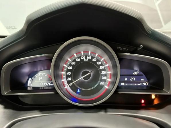 Mazda 3 III (BM) с пробегом 2014 года, цена 1 249 000 рублей, 171854 км, седан, Автокод Объявления