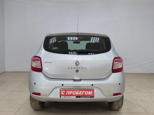 Renault Sandero II Рестайлинг с пробегом 2018 года, цена 870 000 рублей, 91551 км, хэтчбек, Автокод Объявления
