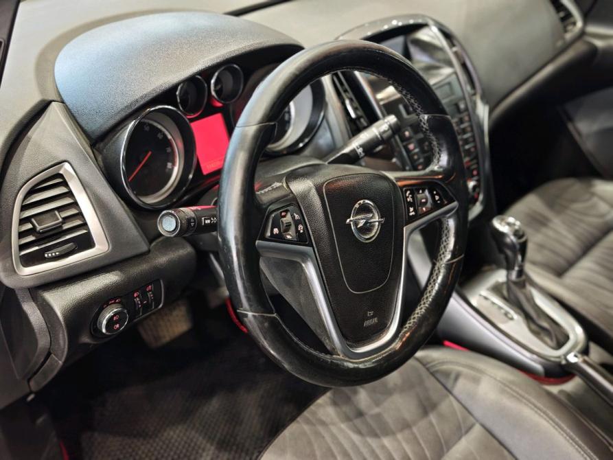 Opel Astra J Рестайлинг Челябинск  - изображение 6