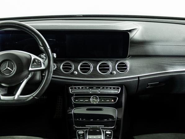 Mercedes-Benz E-Класс V (W213 S213 C238) с пробегом 2017 года, цена 2 650 000 рублей, 124068 км, седан, Автокод Объявления