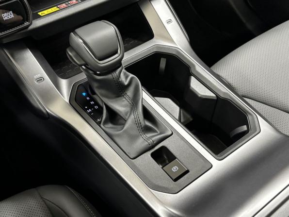 Toyota RAV4 VI (XA60) с пробегом 2026 года, цена 4 600 000 рублей, 25 км, внедорожник, Автокод Объявления