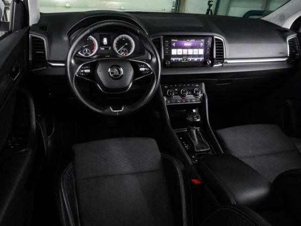 Skoda Karoq I с пробегом 2020 года, цена 2 195 000 рублей, 132857 км, внедорожник, Автокод Объявления