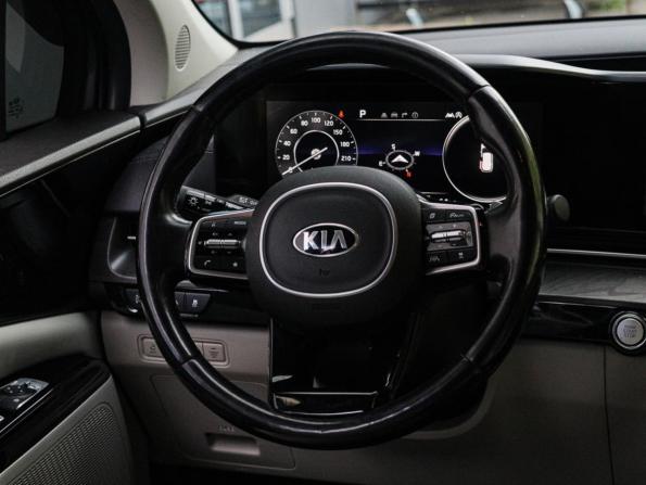 Kia Carnival IV с пробегом 2020 года, цена 3 500 000 рублей, 70279 км, минивэн, Автокод Объявления