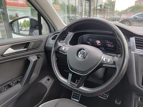 Volkswagen Tiguan II с пробегом 2019 года, цена 2 569 000 рублей, 87789 км, внедорожник, Автокод Объявления