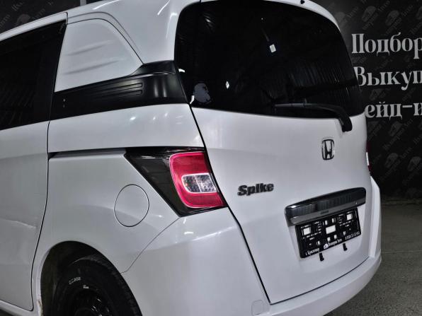 Honda Freed I Рестайлинг с пробегом 2014 года, цена 970 000 рублей, 166500 км, компактвэн, Автокод Объявления