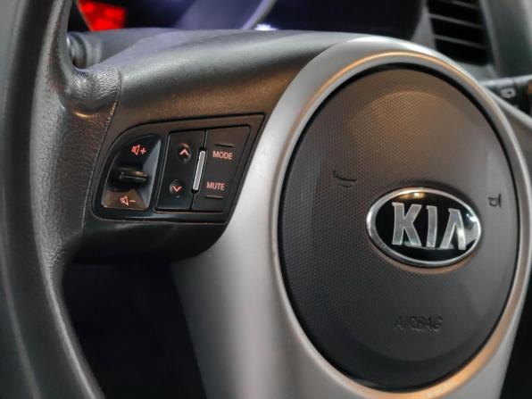 Kia Soul I Рестайлинг с пробегом 2013 года, цена 720 000 рублей, 181692 км, хэтчбек, Автокод Объявления