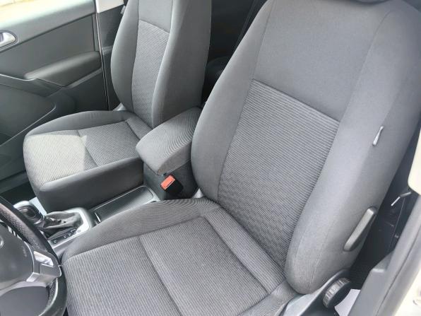 Volkswagen Tiguan I Рестайлинг с пробегом 2015 года, цена 1 549 999 рублей, 115000 км, внедорожник, Автокод Объявления