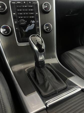 Volvo XC60 I Рестайлинг с пробегом 2013 года, цена 1 699 000 рублей, 238807 км, внедорожник, Автокод Объявления
