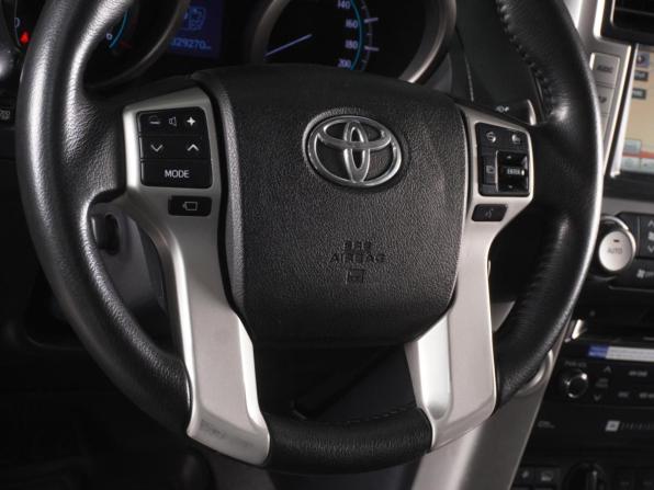 Toyota Land Cruiser Prado 150 Series с пробегом 2013 года, цена 2 690 000 рублей, 329270 км, внедорожник, Автокод Объявления