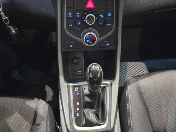 Hyundai Elantra V (MD) с пробегом 2014 года, цена 950 000 рублей, 172769 км, седан, Автокод Объявления
