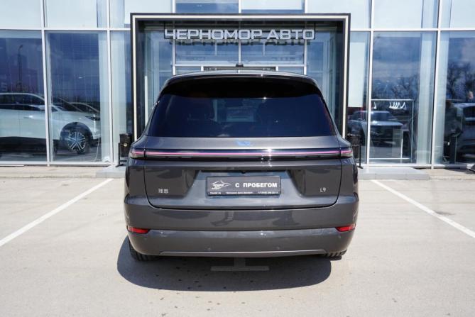 Li Auto (Lixiang) L9 I с пробегом 2023 года, цена 7 500 000 рублей, 38000 км, внедорожник, Автокод Объявления