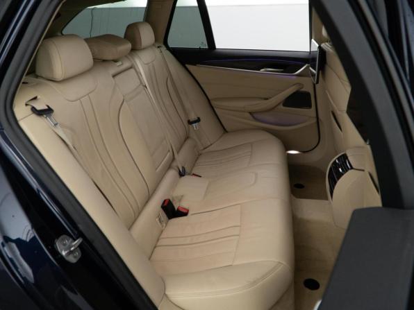 BMW 5 серии VII (G30/G31/G38) с пробегом 2019 года, цена 3 177 077 рублей, 215080 км, универсал, Автокод Объявления