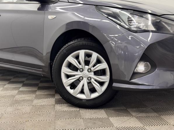Hyundai Solaris II Рестайлинг с пробегом 2021 года, цена 1 450 000 рублей, 106130 км, седан, Автокод Объявления