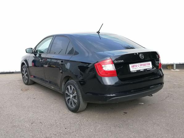 Skoda Rapid I с пробегом 2015 года, цена 790 000 рублей, 154614 км, лифтбек, Автокод Объявления
