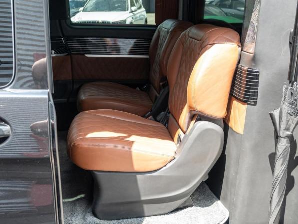 Mercedes-Benz V-Класс III (W447) Рестайлинг 2 с пробегом 2023 года, цена 12 200 000 рублей, 71761 км, минивэн, Автокод Объявления
