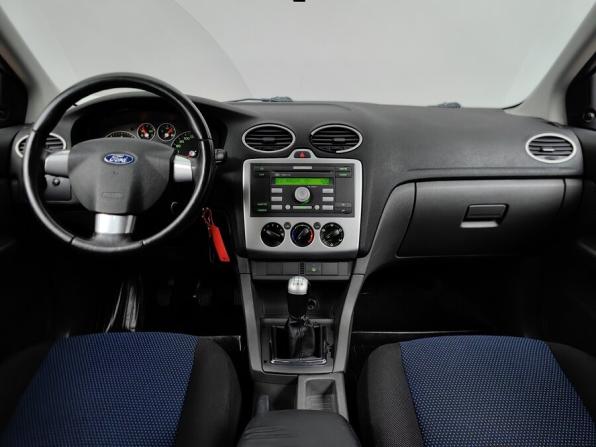 Ford Focus II с пробегом 2005 года, цена 349 000 рублей, 272150 км, седан, Автокод Объявления