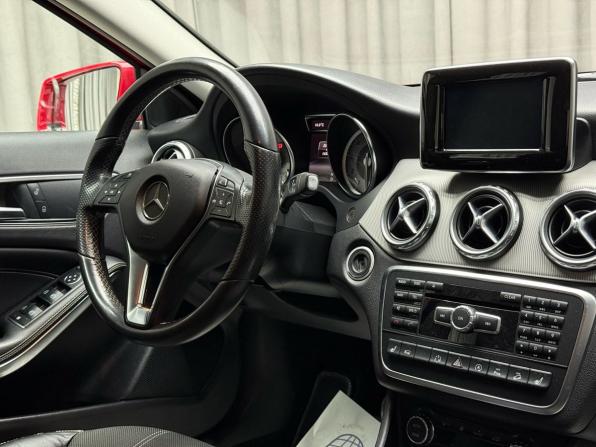 Mercedes-Benz GLA I (X156) с пробегом 2014 года, цена 1 999 000 рублей, 165682 км, внедорожник, Автокод Объявления