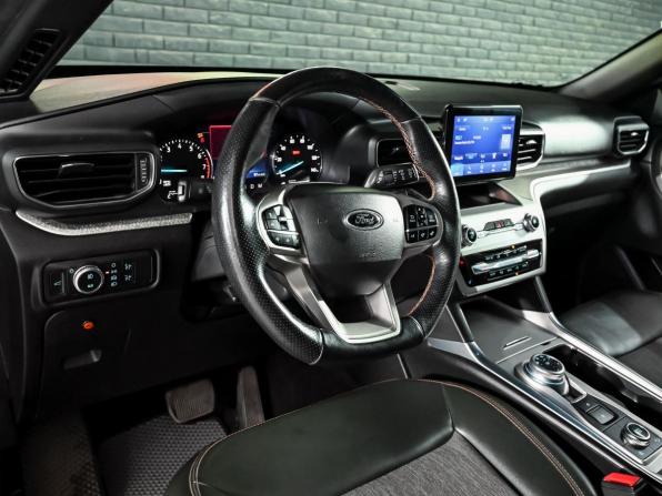 Ford Explorer VI с пробегом 2022 года, цена 4 000 000 рублей, 78700 км, внедорожник, Автокод Объявления