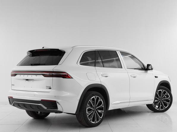 Geely Monjaro I Рестайлинг 2 с пробегом 2025 года, цена 4 350 000 рублей, 58 км, внедорожник, Автокод Объявления