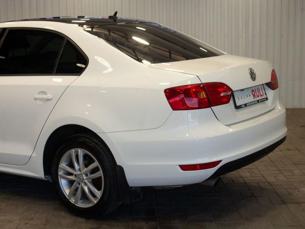 Volkswagen Jetta VI с пробегом 2013 года, цена 1 050 000 рублей, 222273 км, седан, Автокод Объявления