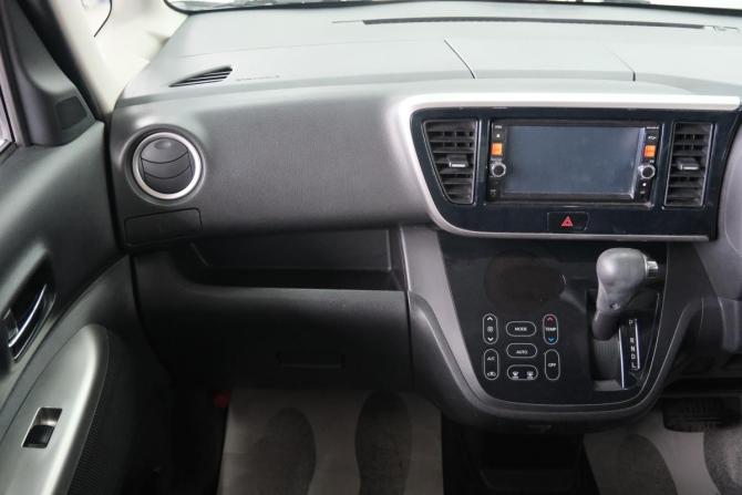 Nissan Dayz Roox I с пробегом 2014 года, цена 679 000 рублей, 158000 км, хэтчбек, Автокод Объявления